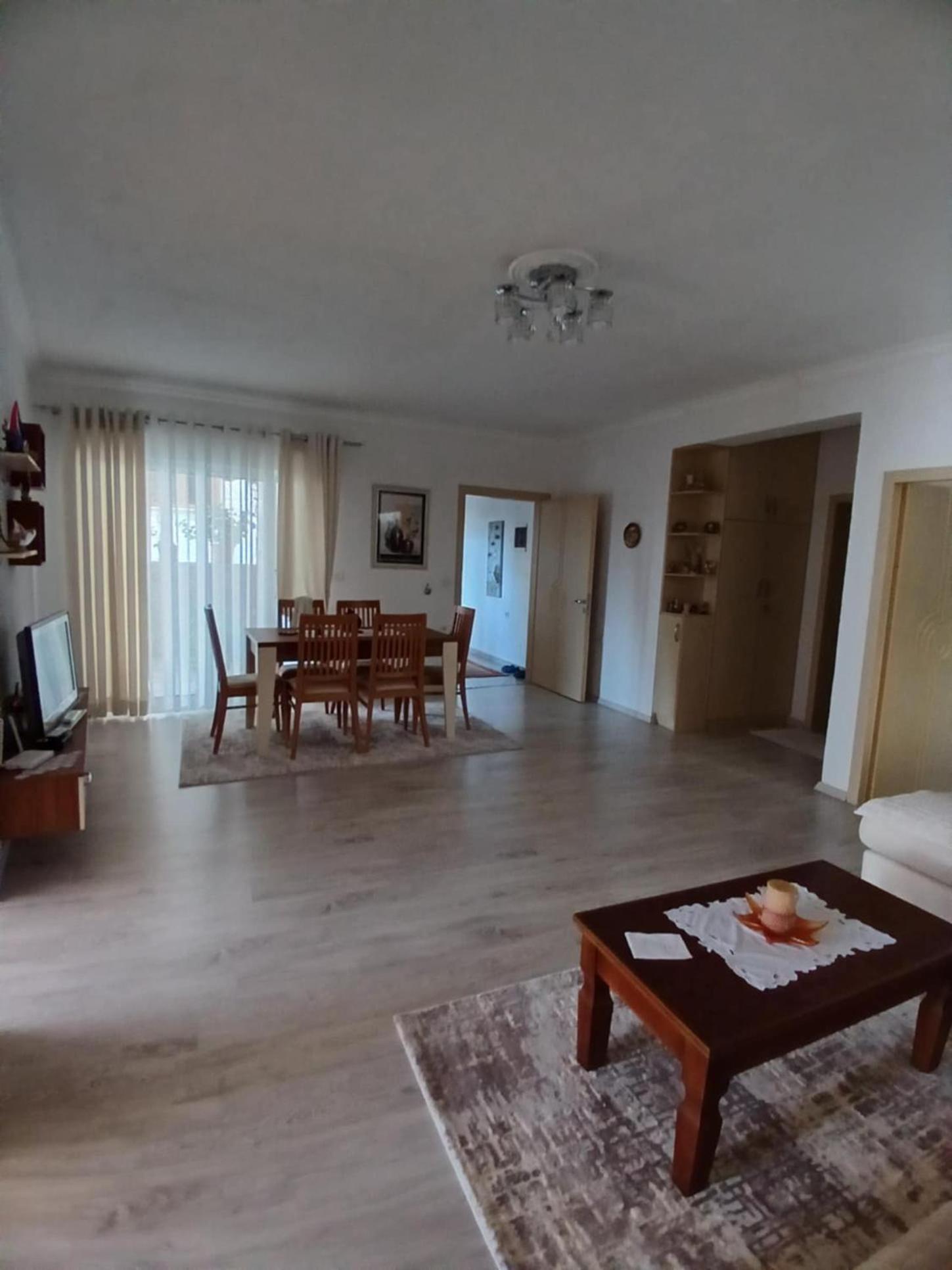 Eniguesthouse Gjirokastër Exteriér fotografie