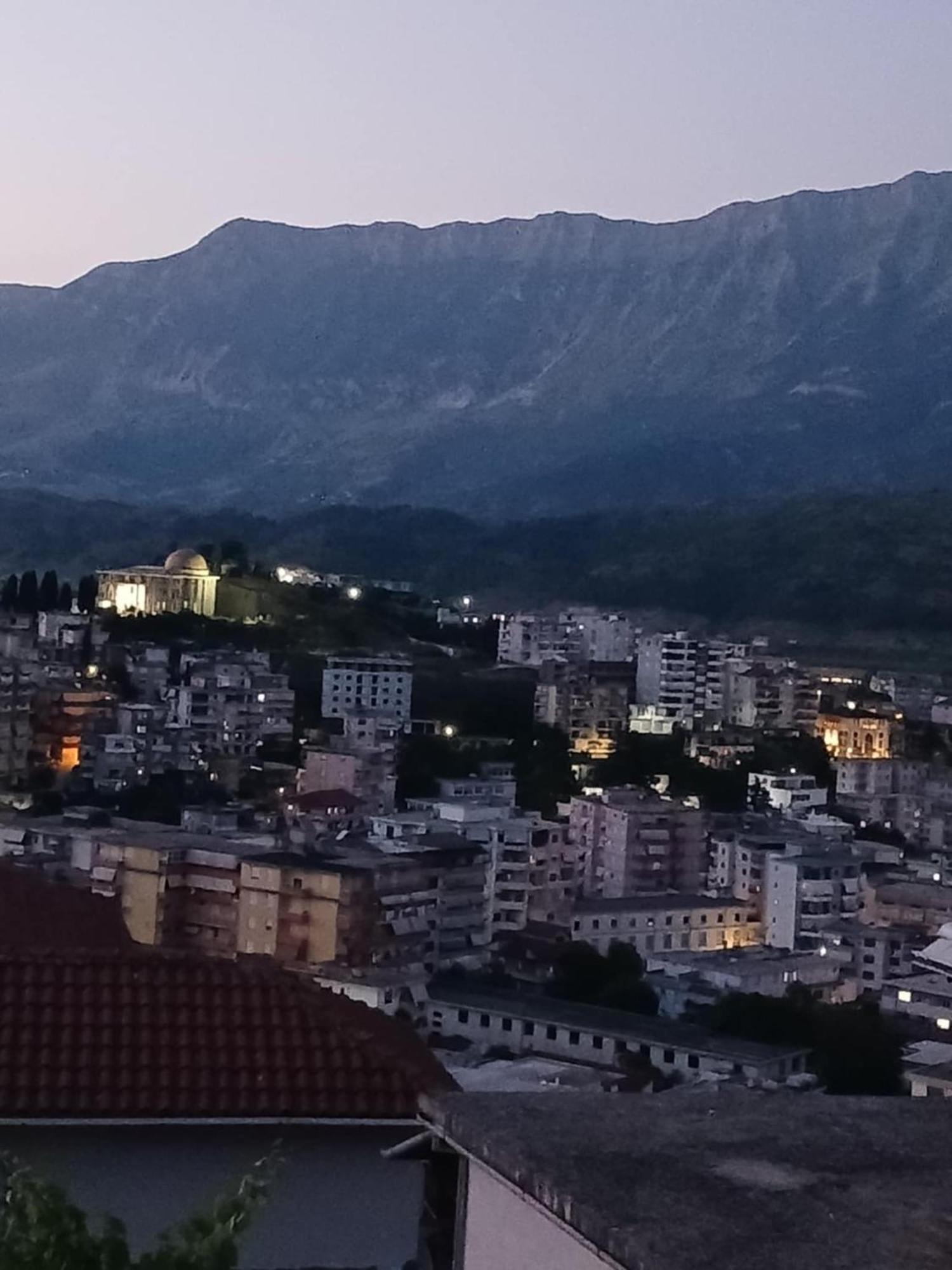 Eniguesthouse Gjirokastër Exteriér fotografie